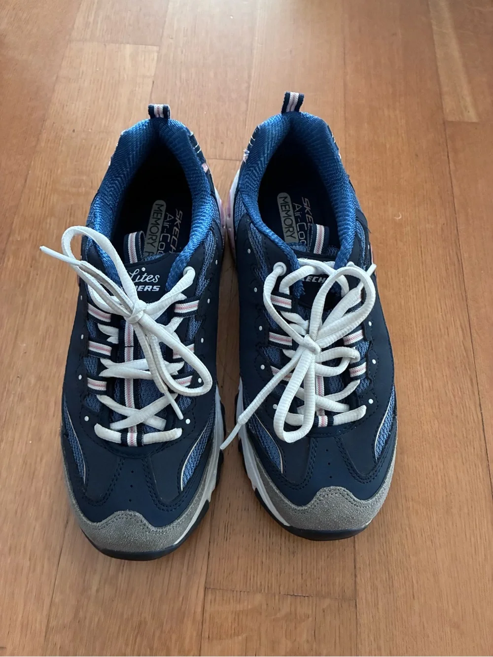 Skechers Women's Navy and Gray Lace-Up Memory Foam Sneakers